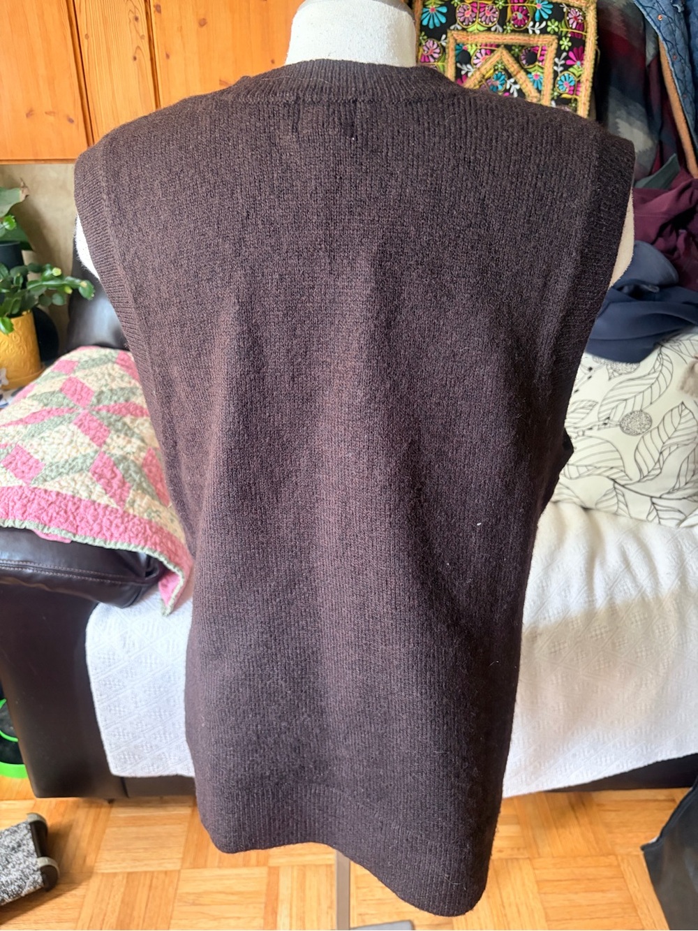 H&M Wool Blend Crew Neck Loose Fit Knitted Sweater Vest Size Small Brown - Picture 3 of 6